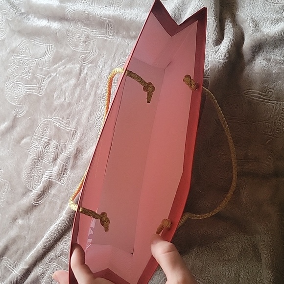 🍍5 for $20 • Dolce & Gabbana • Paper Bag - Picture 5 of 7